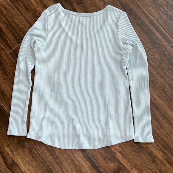 Baby blue American Eagle top S - Picture 6 of 6